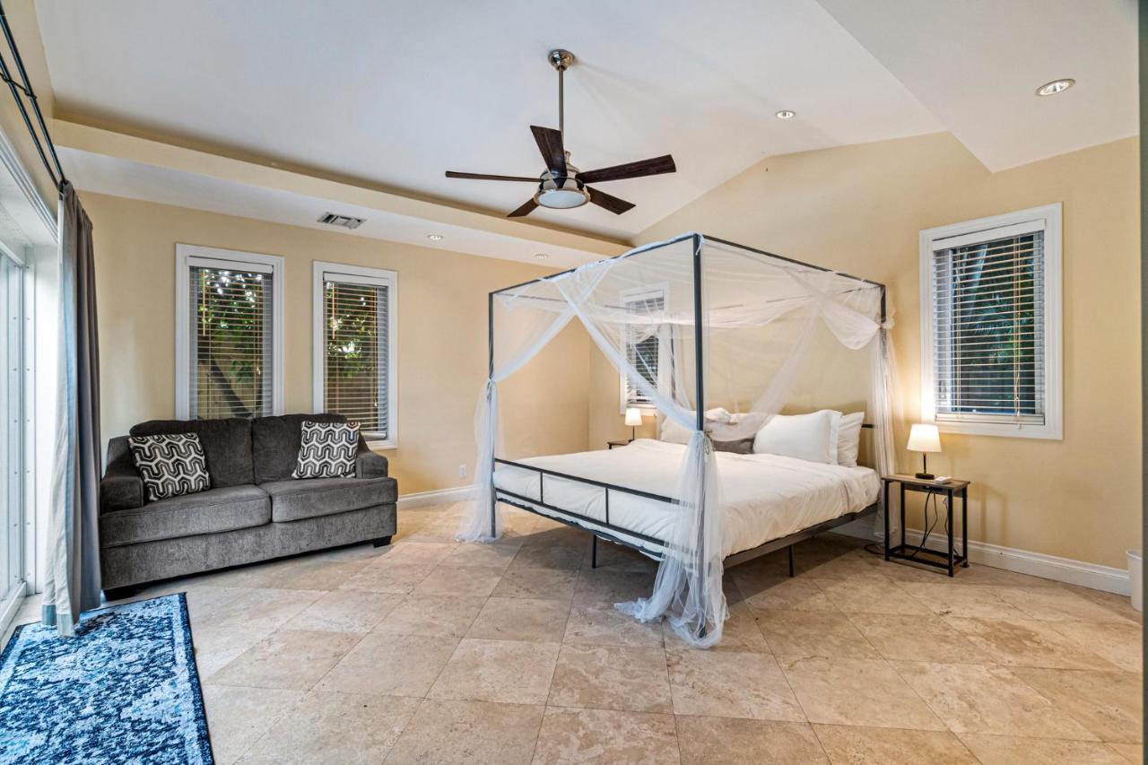 #1 Fort Lauderdale House - Heated Salt Water Pool - Private Oasis-Updated Gorgeous 3Br 3Ba - Las Olas Dış mekan fotoğraf